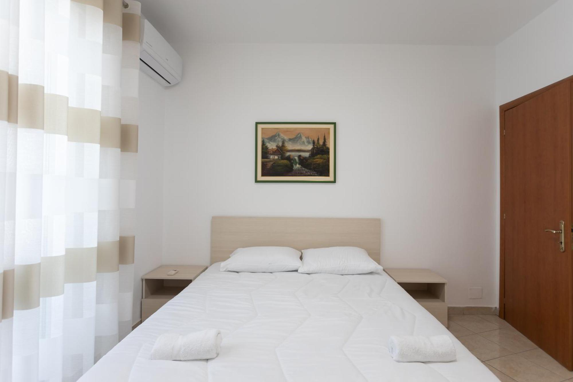 Apartament Port View *